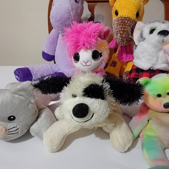 Bundle of Stuffed Toys - Picture 4 of 10